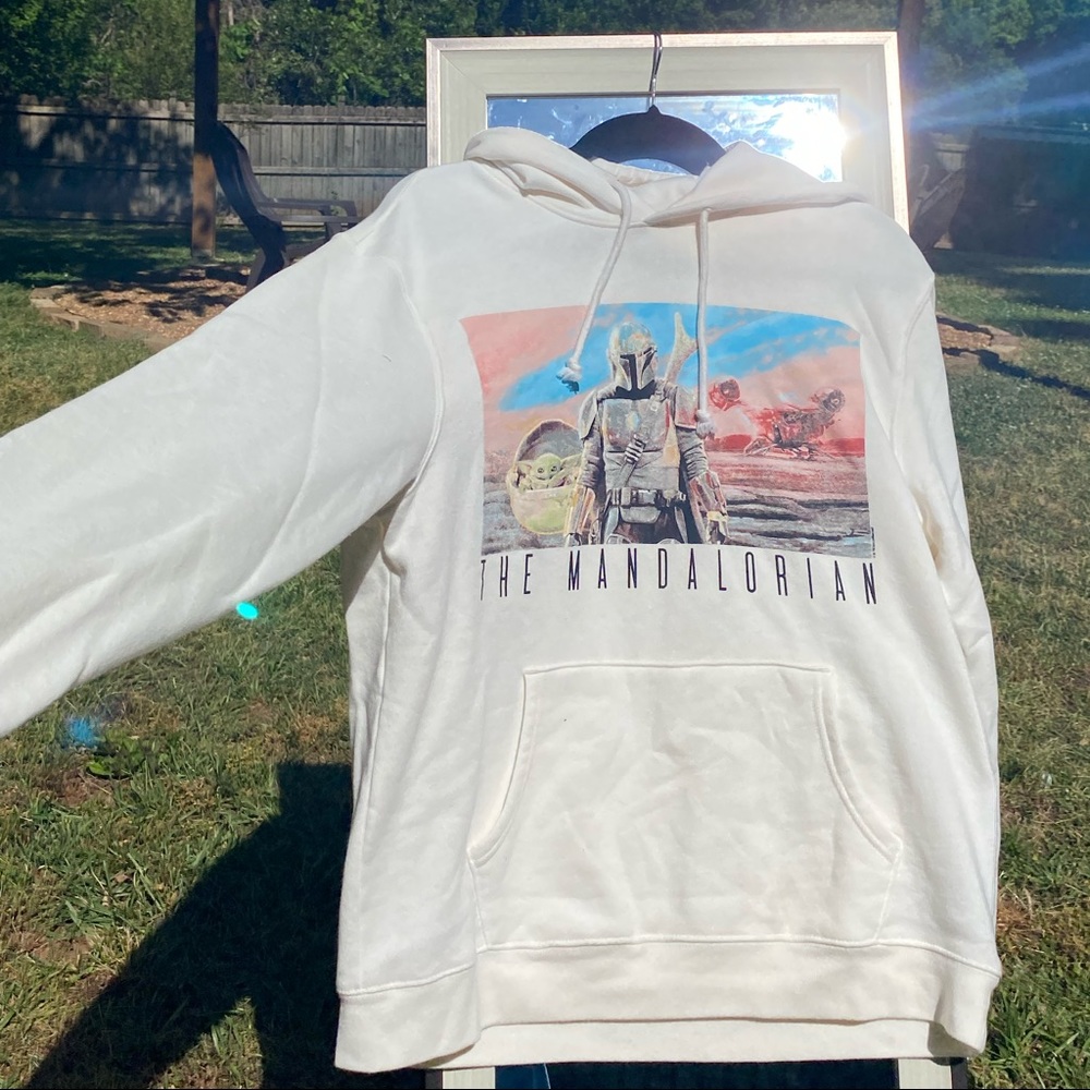 White Mandalorian sweatshirt! Super soft and never worn.